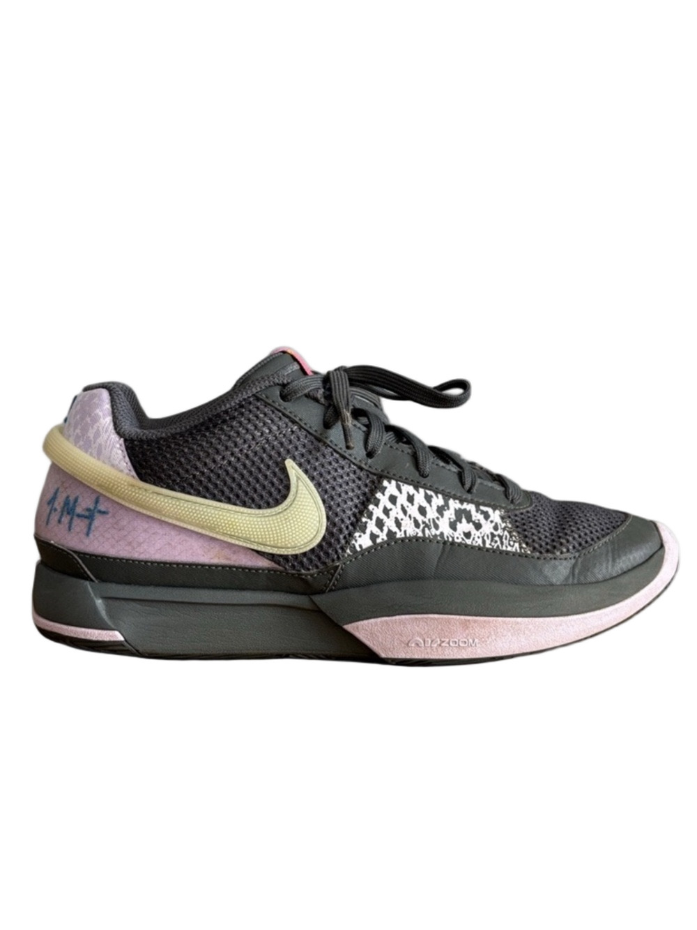 Nike Ja 1 Boys Black Gray and Pastel Sneakers size 7.5
